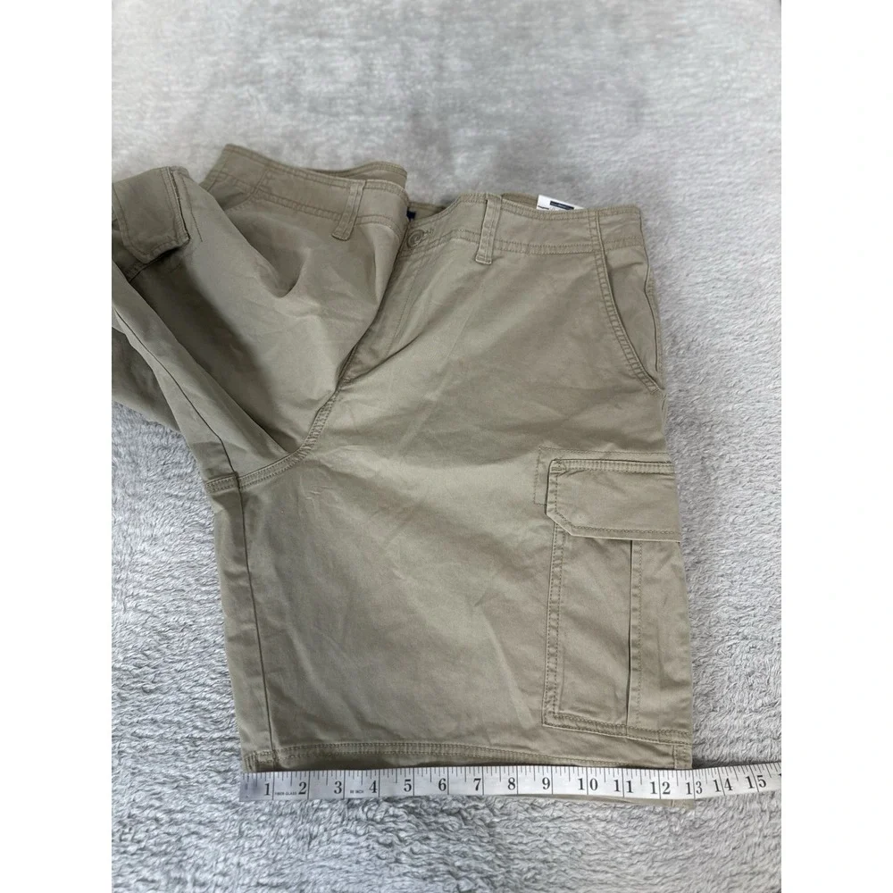New George Men's Brown Cargo At The Knee Shorts Size 42 Stretch